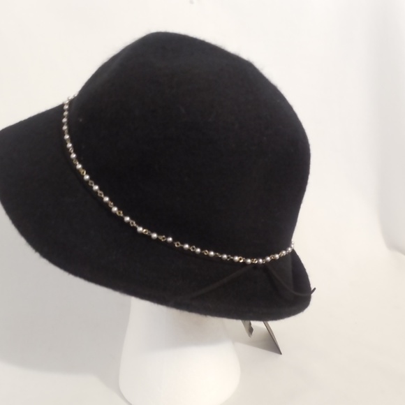 Inc International Concepts Packable Faux Pearl Cloche Hat - Picture 4 of 6